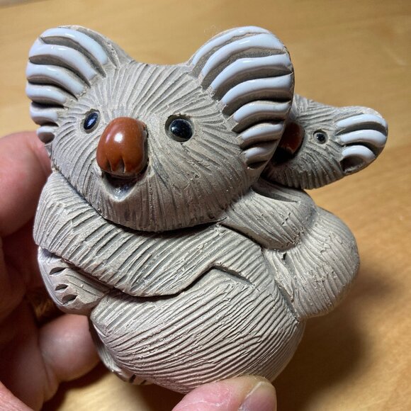Artesania Rinconada Koala with Baby Pottery Figurine - Picture 1 of 7